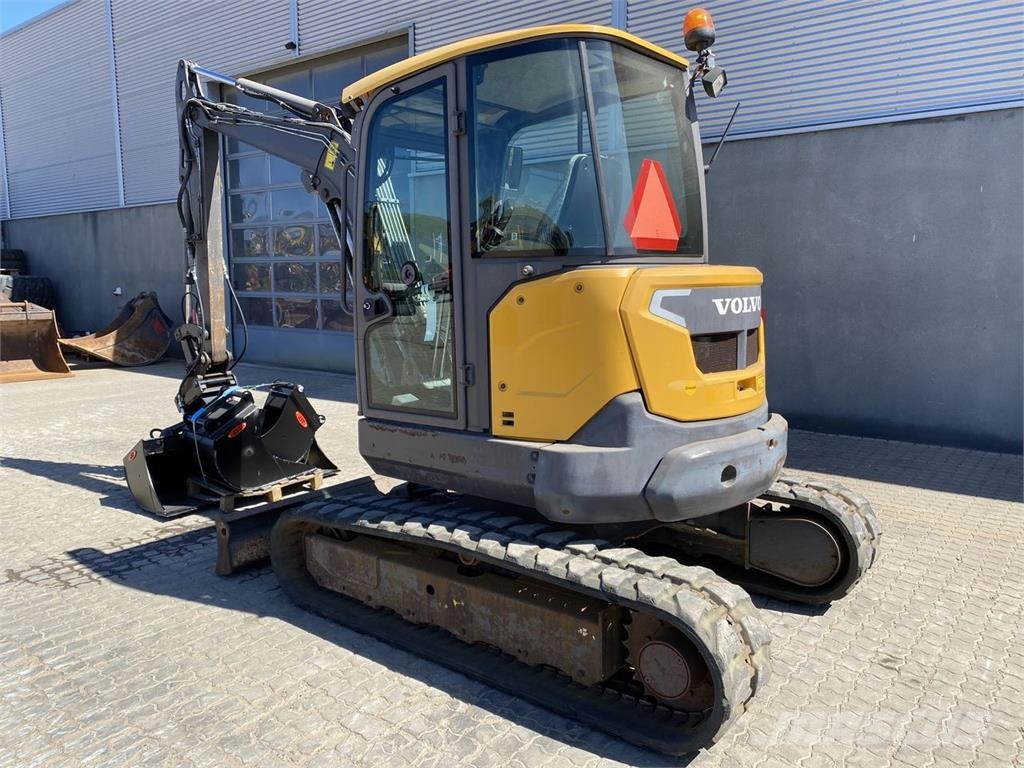 Volvo ECR50 حفارات بعجل