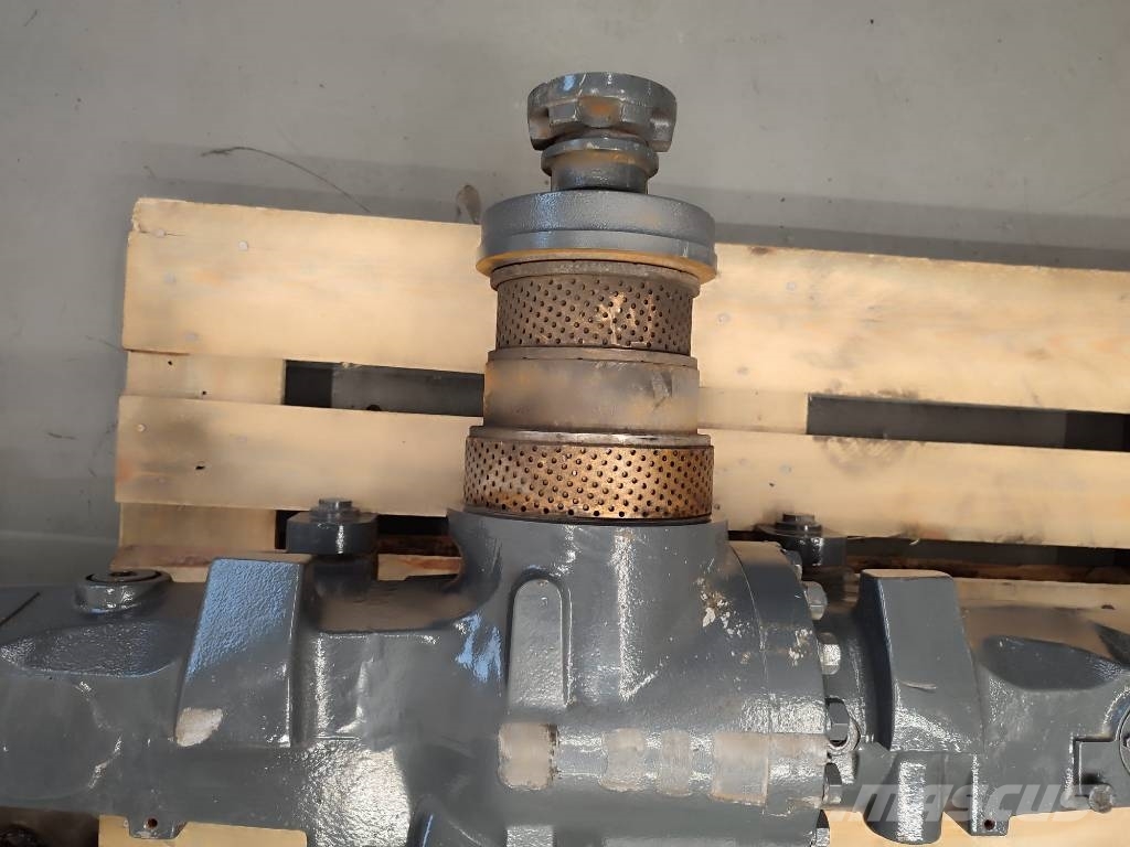 Differential front axle housing 4475406136 C FENDT Motorer