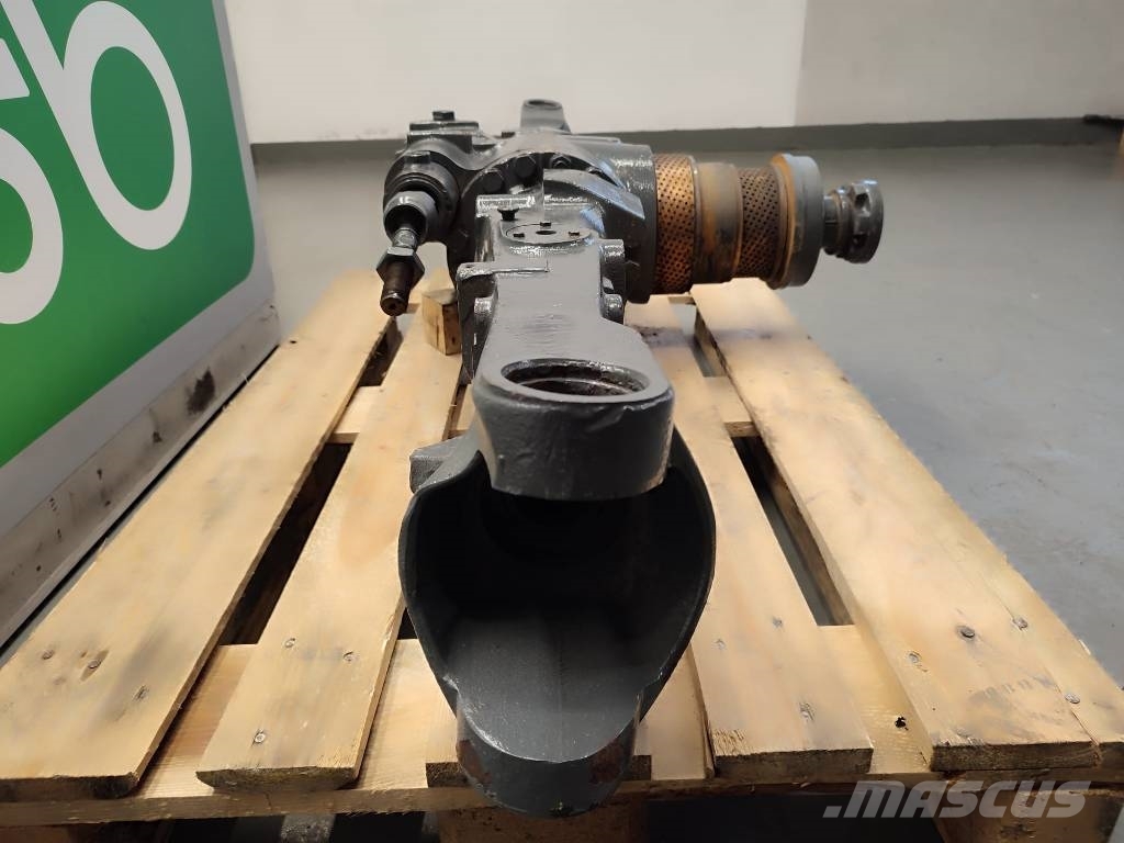 Differential front axle housing 4475406136 C FENDT Motorer