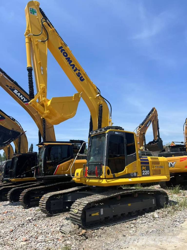 Komatsu PC 220 Koparki gąsienicowe
