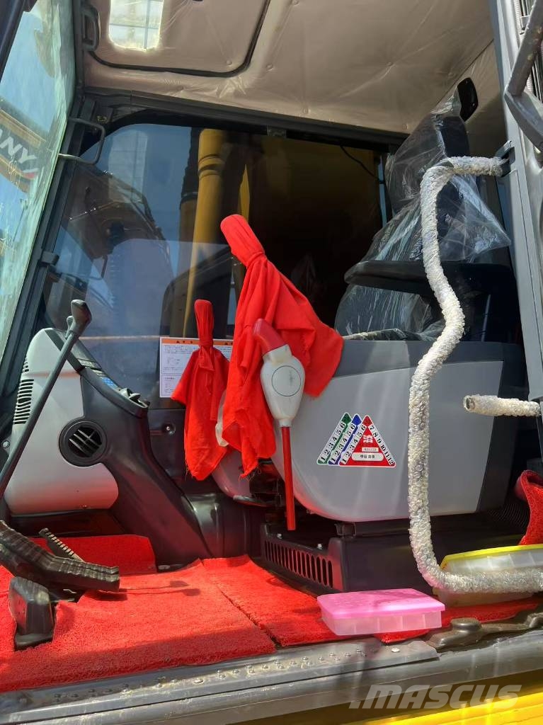 Komatsu PC 220 Koparki gąsienicowe