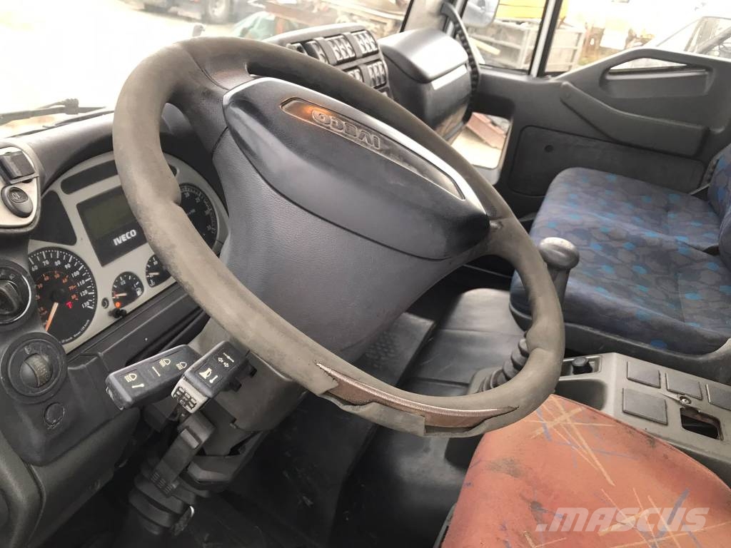 Iveco ML120E24 Camion cu prelata