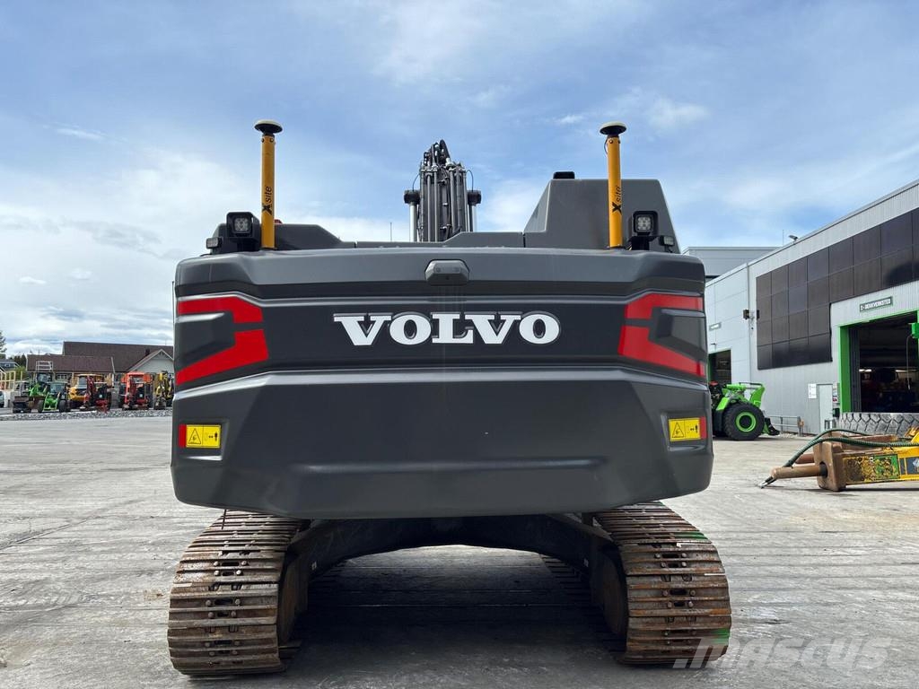 Volvo EC250EL حفارات زحافة