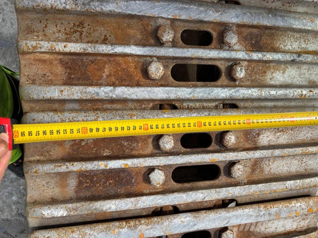 Volvo EC250EL حفارات زحافة