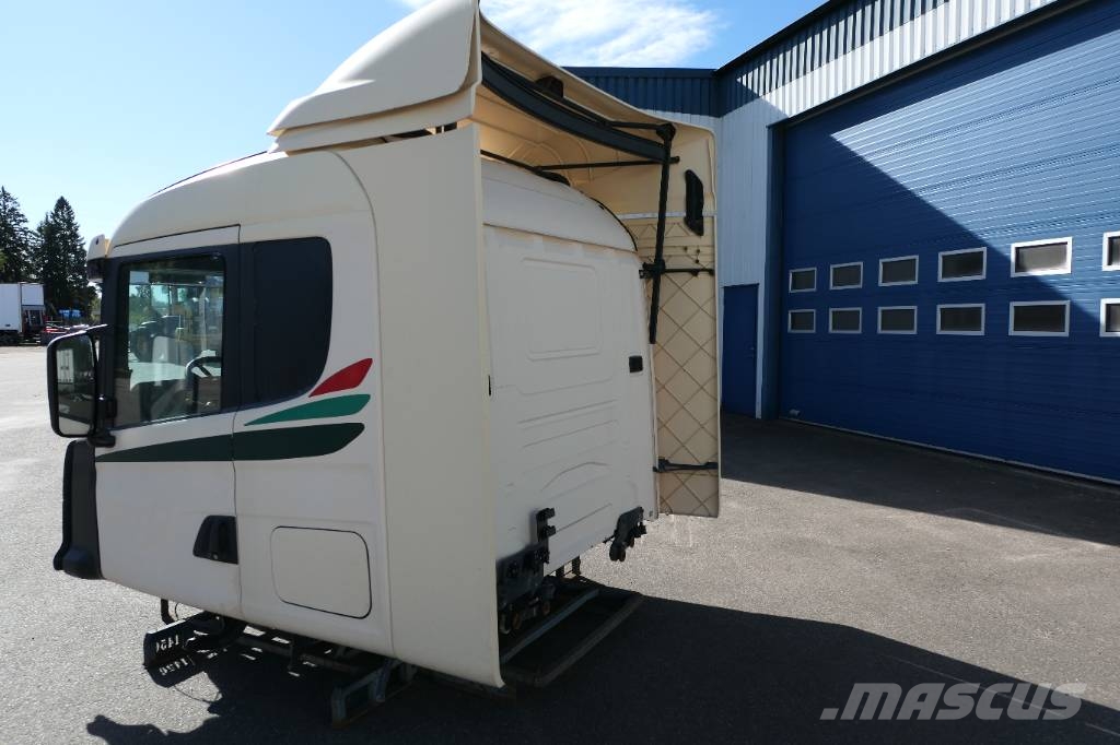 Scania T-Hytt CAB Typ:CT19 Kabine i unutrašnjost