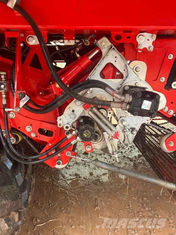 Grimme Varitron 470 PL TT GEN 3, 4 Row, Self-Prope 馬鈴薯收穫機和挖掘機