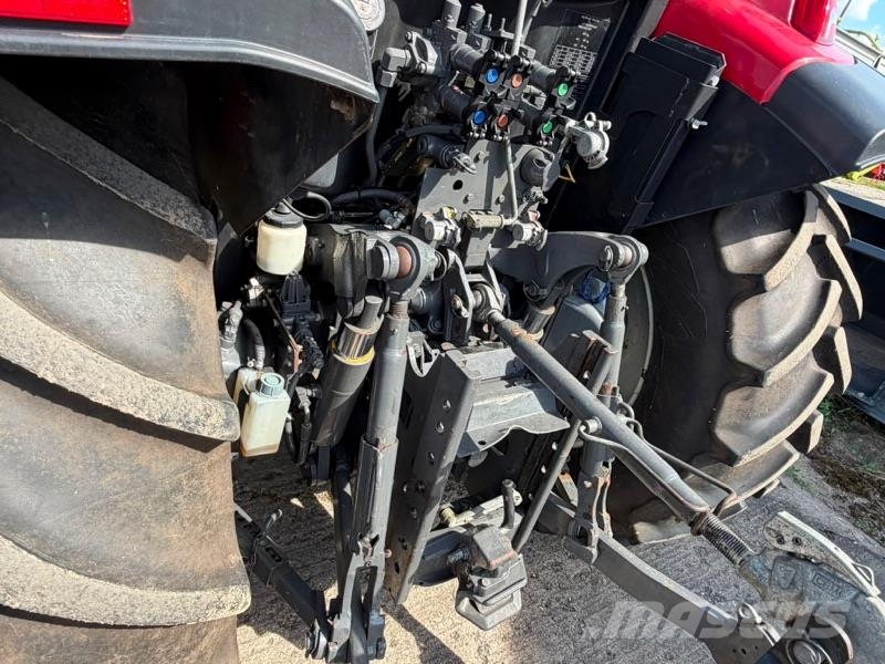 Valtra A 104 Tractores