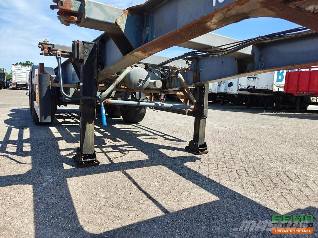 Burg BPO 12 27 CM12 20/30FT TankChassis - 20FT on the b نصف مقطورات حاويات