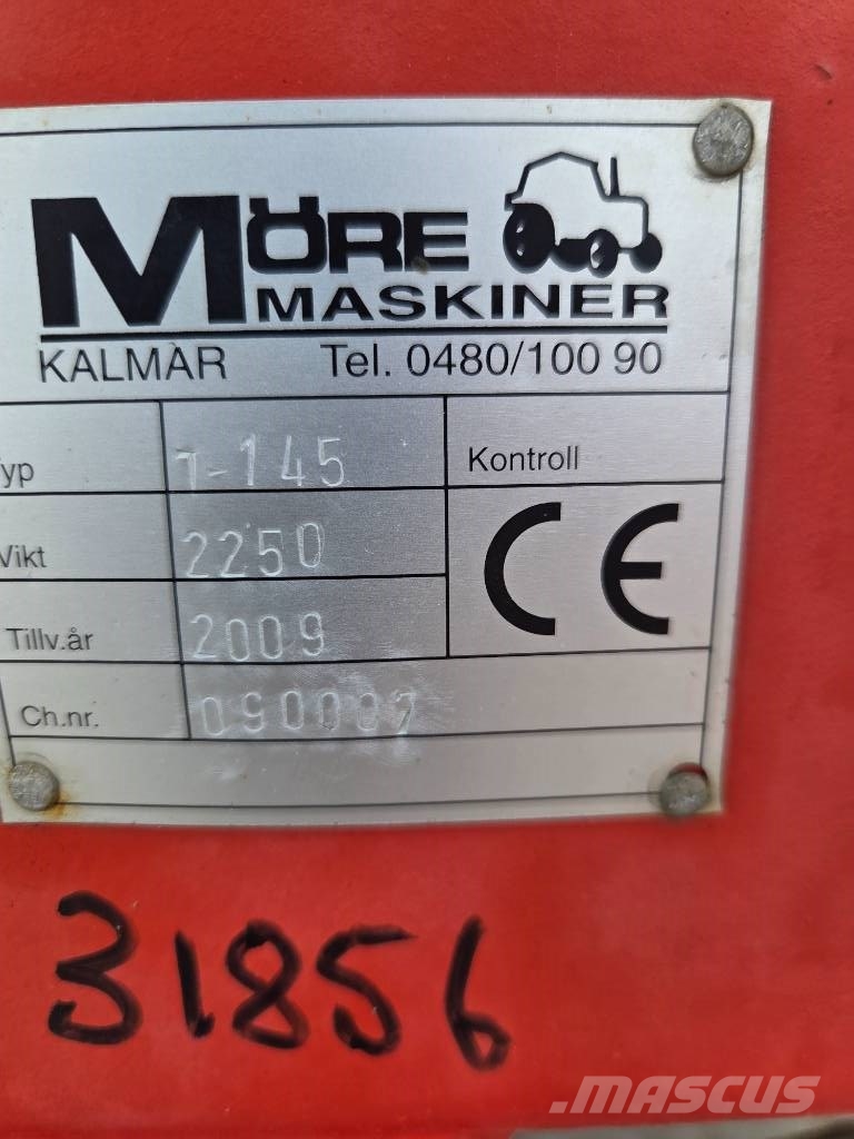Möre T-145 Multifunkciós félpótkocsik