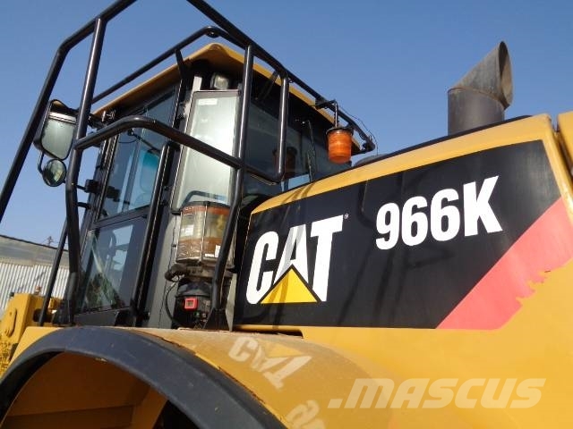 CAT 966K لوادر بعجل