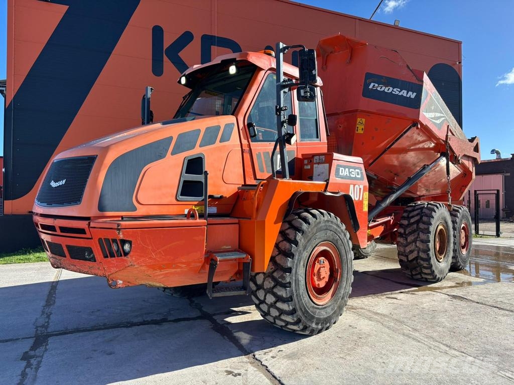 Doosan DA 30 6x6 Liigendraamiga pinnaseveokid