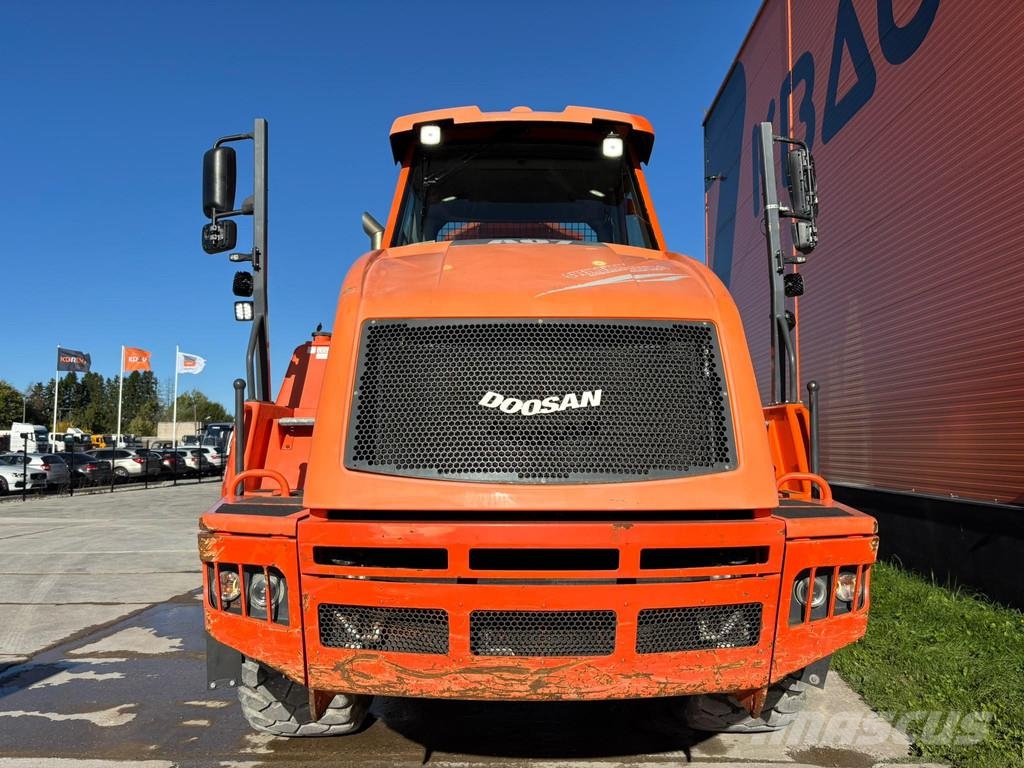 Doosan DA 30 6x6 Liigendraamiga pinnaseveokid