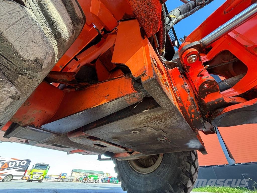 Doosan DA 30 6x6 Liigendraamiga pinnaseveokid