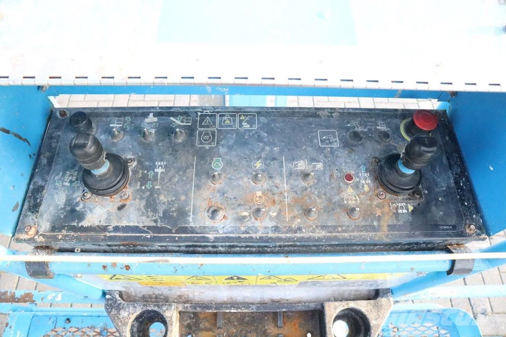 Genie S-80 J | 26.5 METER | 300 KG | LOW HOURS Bomlifte med knækarm