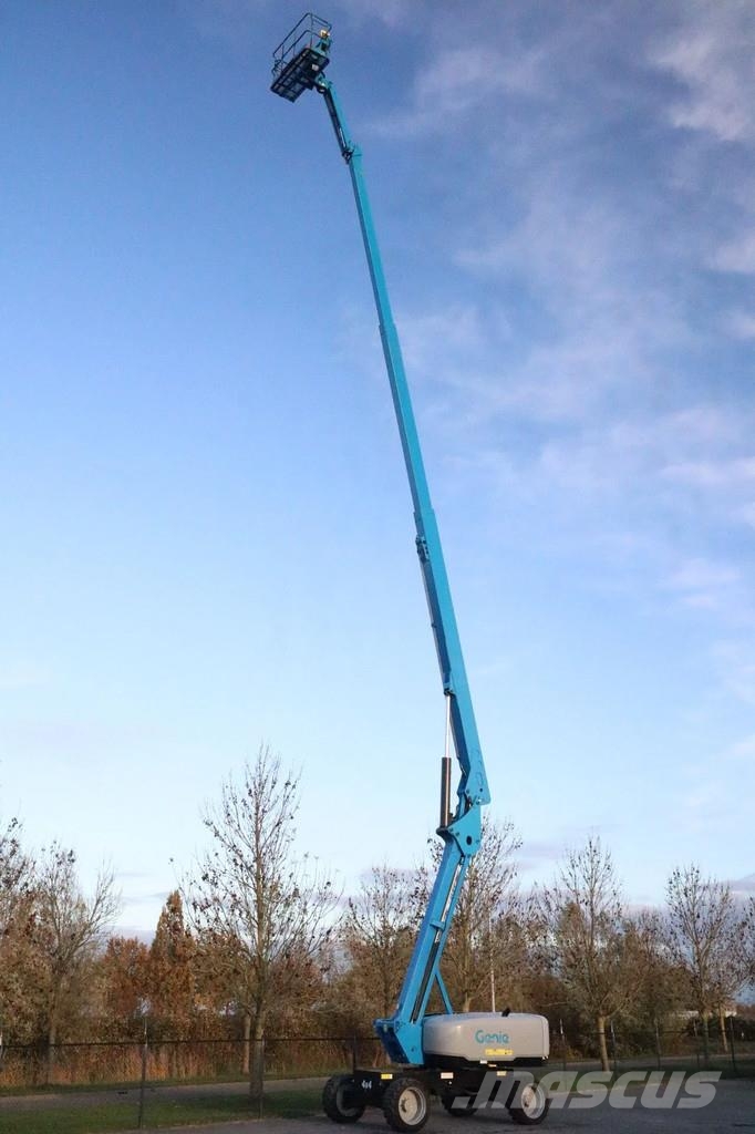 Genie S-80 J | 26.5 METER | 300 KG | LOW HOURS Bomlifte med knækarm