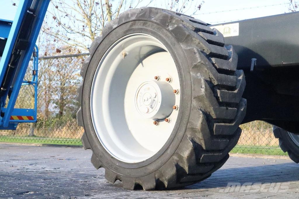 Genie S-80 J | 26.5 METER | 300 KG | LOW HOURS Bomlifte med knækarm