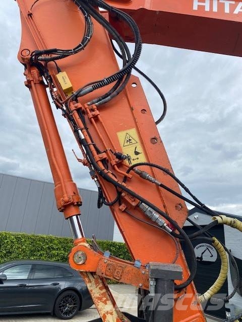 Hitachi ZX 140 W-6 Escavadeiras de rodas