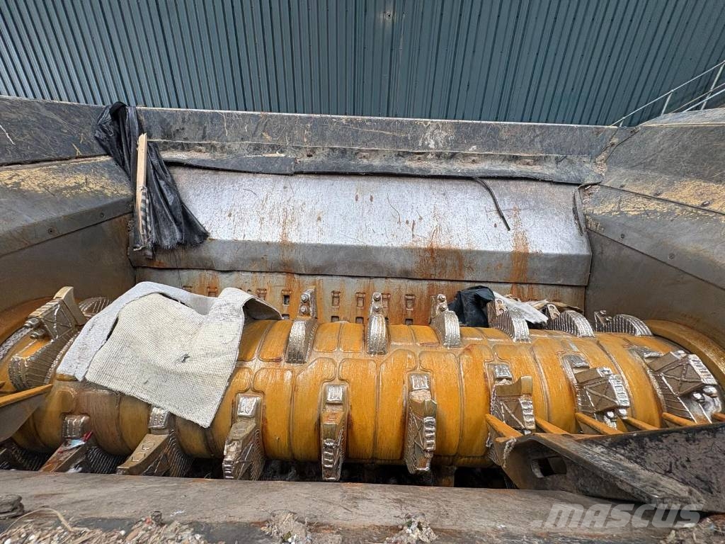 Terex Ecotec TSS 390 Waste Shredders