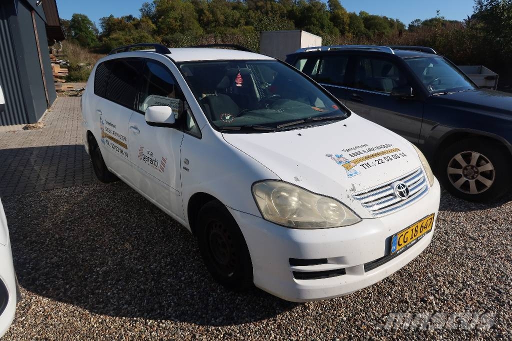 Toyota SPORTSVAN Gesloten bedrijfswagens