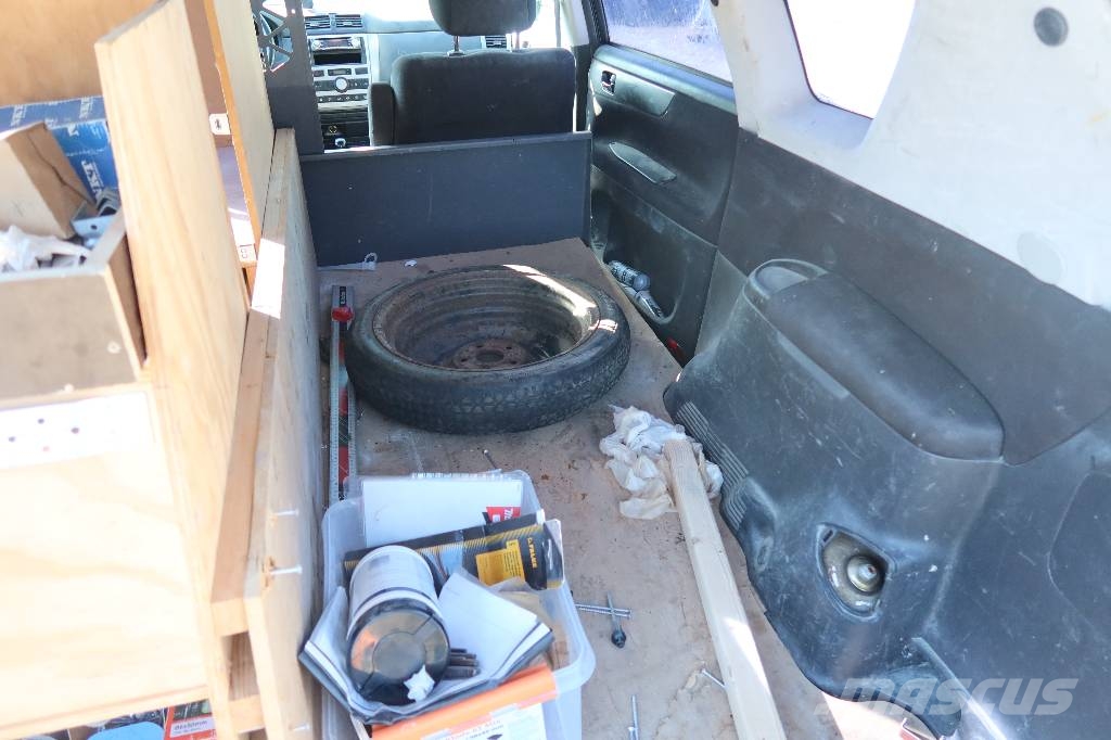 Toyota SPORTSVAN Gesloten bedrijfswagens