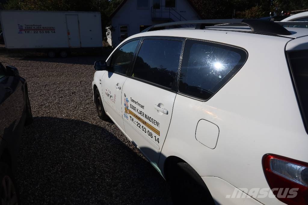 Toyota SPORTSVAN Gesloten bedrijfswagens
