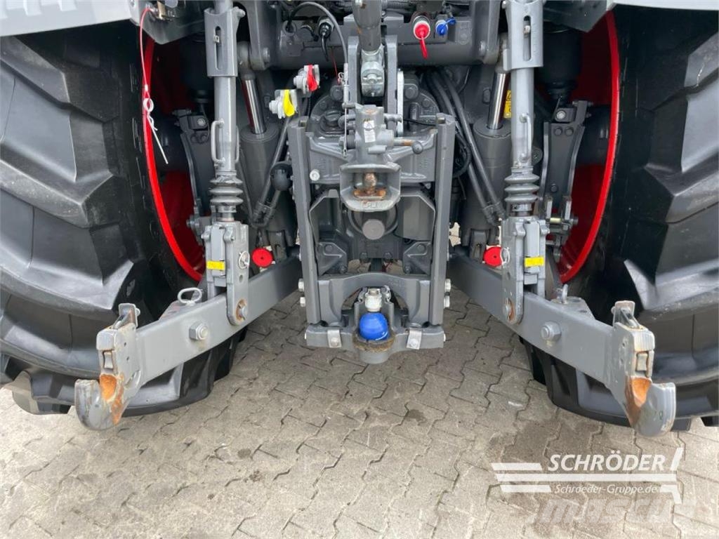 Fendt 936 VARIO GEN7 PROFI PLUS الجرارات