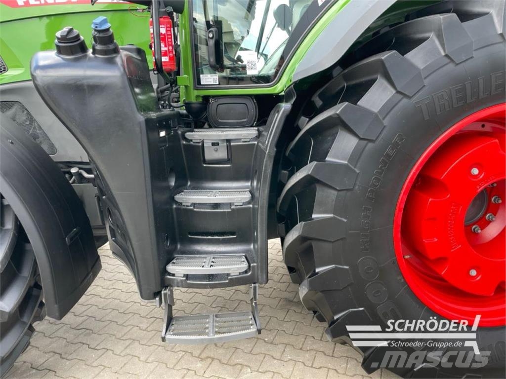 Fendt 936 VARIO GEN7 PROFI PLUS الجرارات