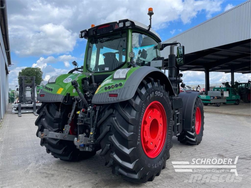 Fendt 936 VARIO GEN7 PROFI PLUS الجرارات
