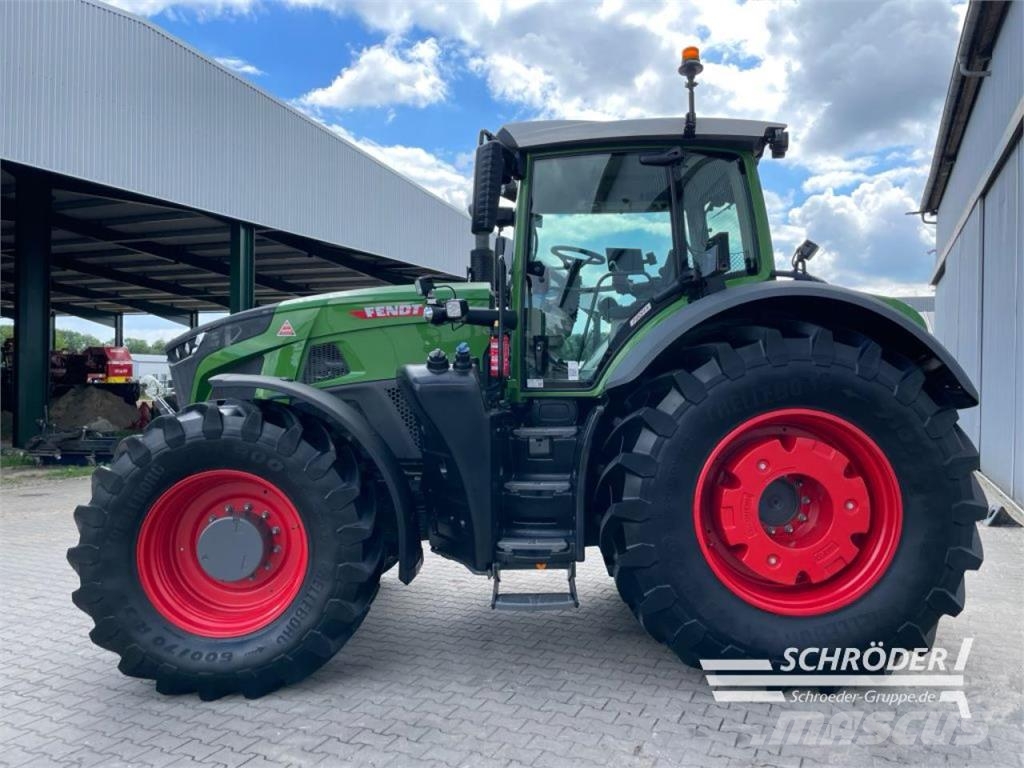 Fendt 936 VARIO GEN7 PROFI PLUS الجرارات