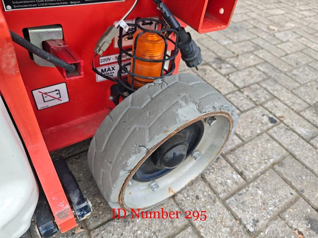JLG 1930 ES 5 Pieces! Schaarhoogwerkers