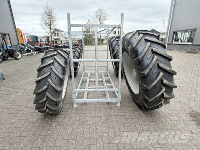 Michelin 20.8 R38 + 16.9 R28 Valtra Tractores