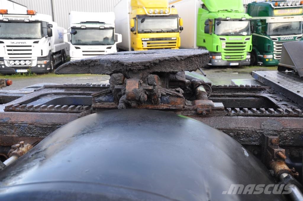 Scania R124 GB6X4NA 470 Тягачі