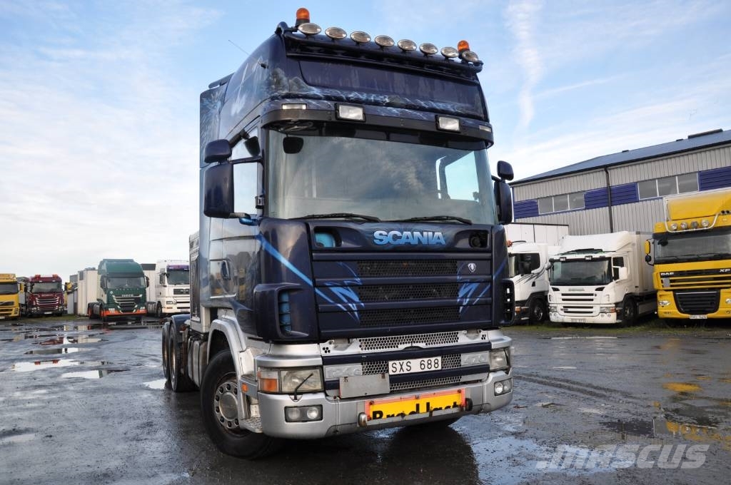 Scania R124 GB6X4NA 470 Тягачі