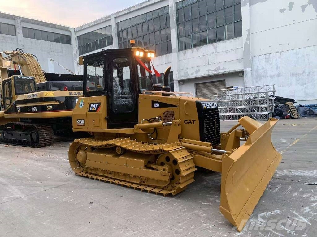 CAT D 5 K 履帶推土機