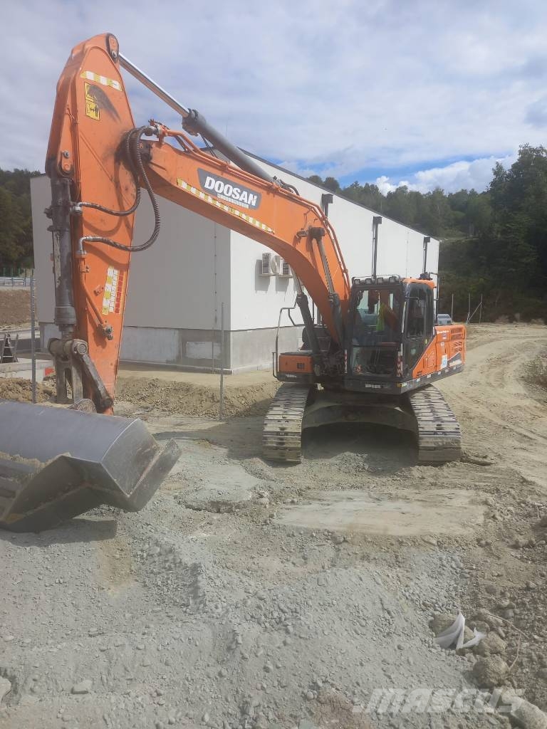Doosan DX 255 LC-5, 2020, 10.576h, 25t, 1,6cm bucket 大型油圧ショベル12t以上(パワーショベル・ユンボ)