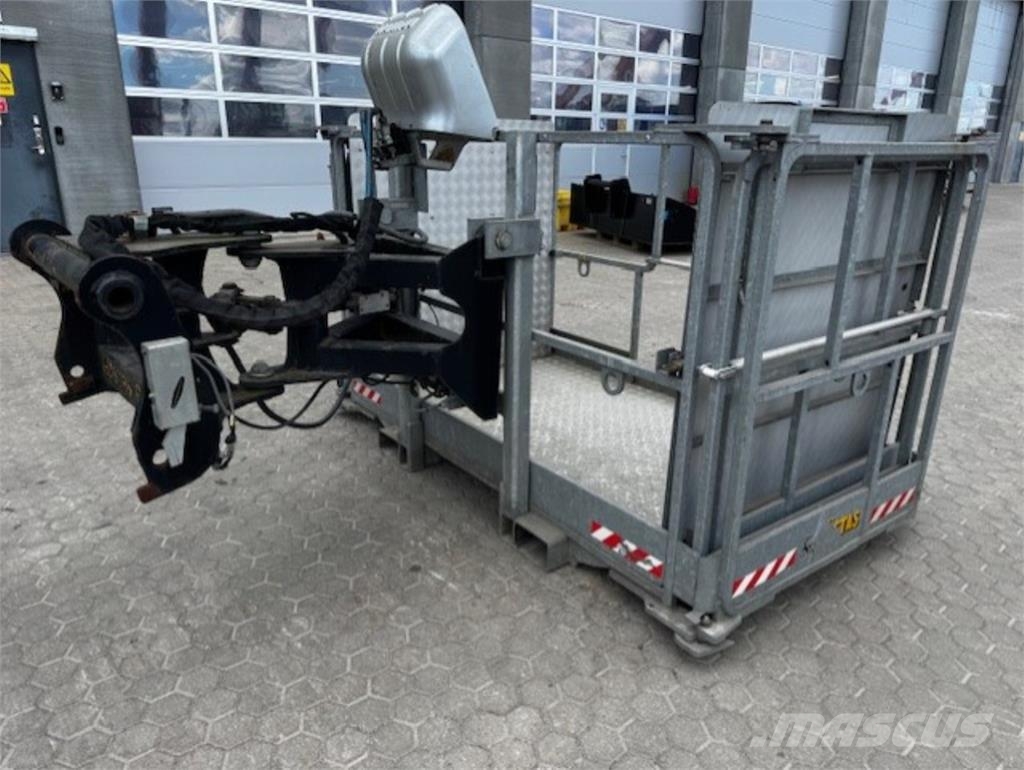 Manitou Vridbar Korg MRT مكونات أخرى