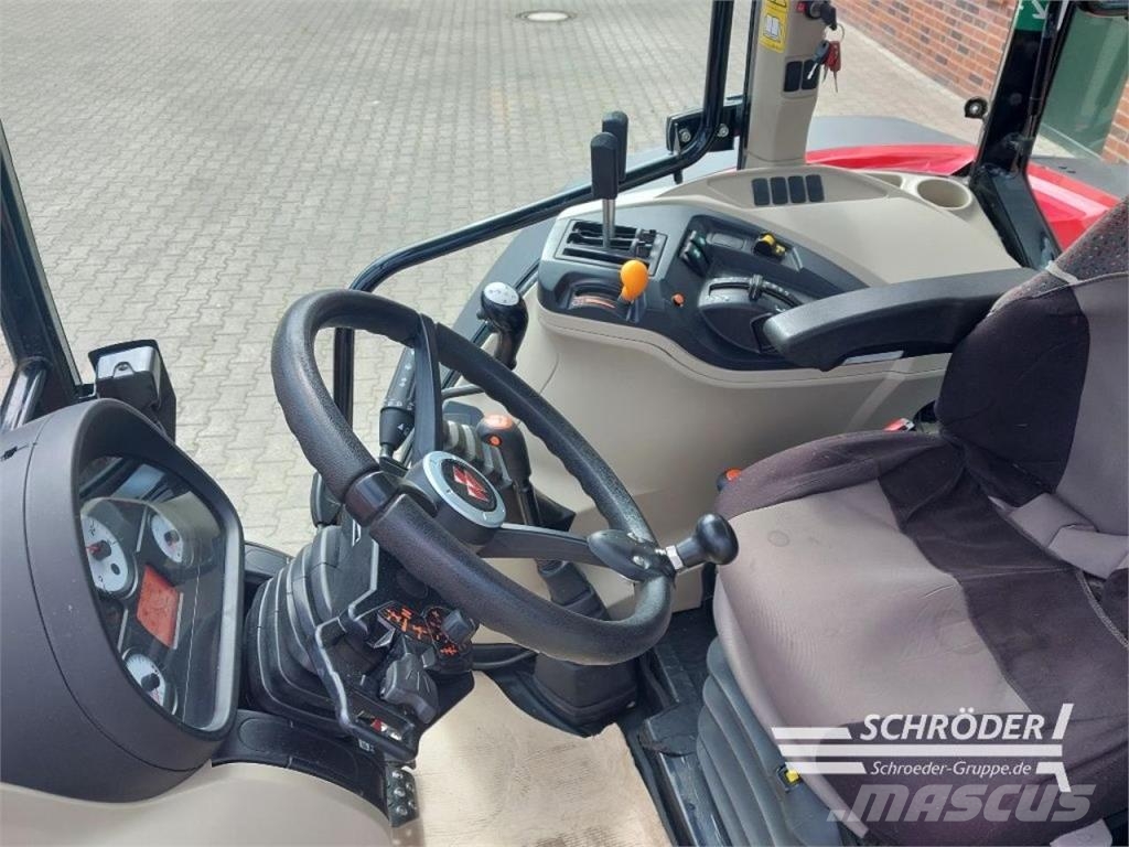 Massey Ferguson 4707 CAB ESSENTIAL Traktorit