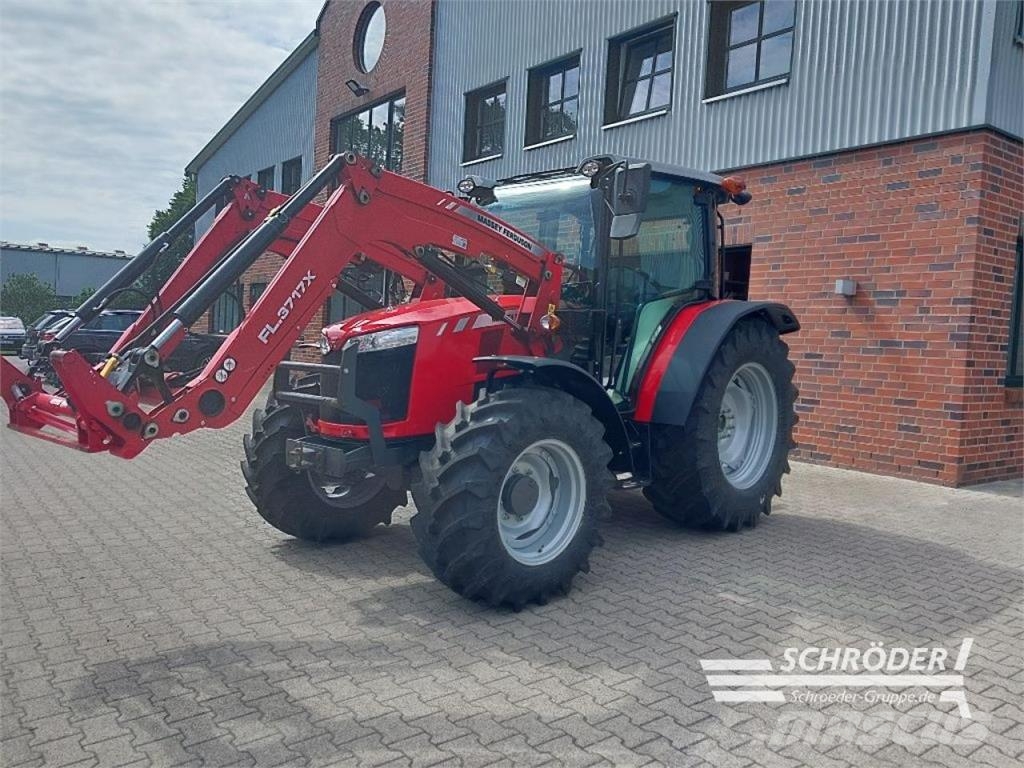Massey Ferguson 4707 CAB ESSENTIAL Traktorit