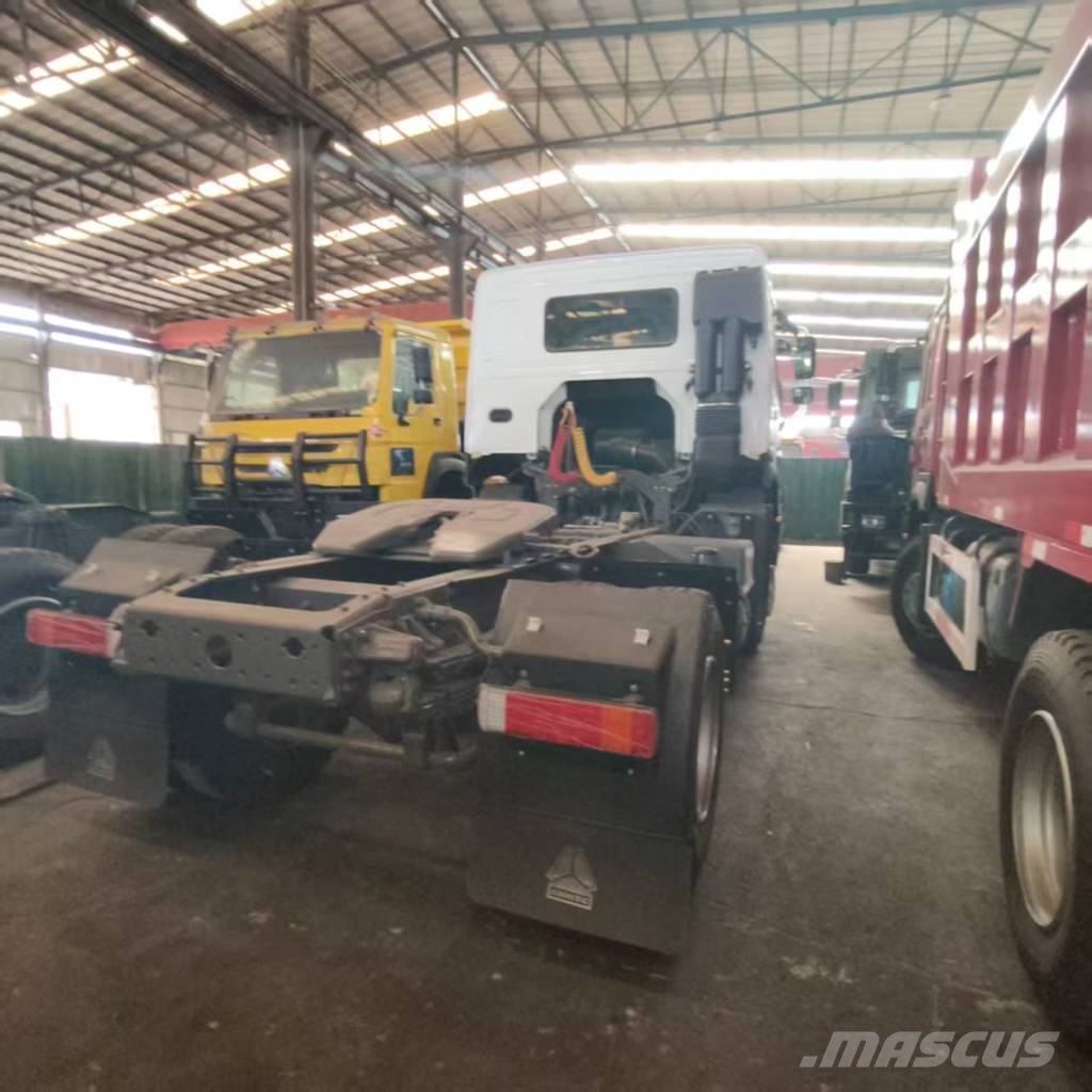 Sinotruk Howo وحدات الجر