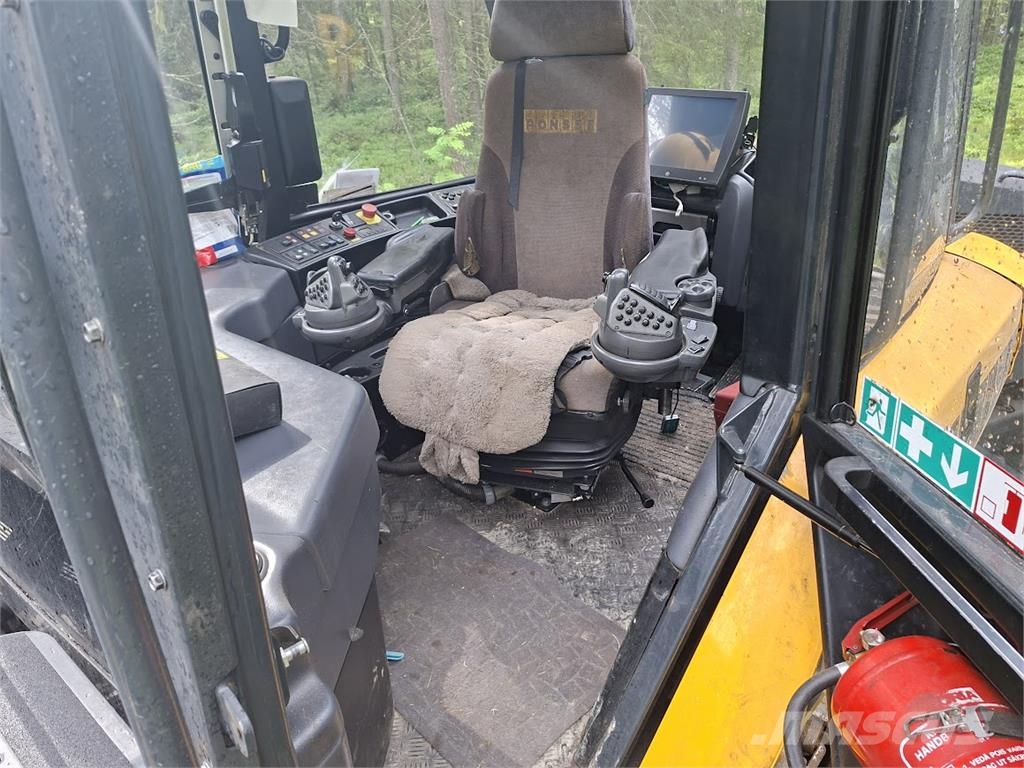 Ponsse Ergo 8W Harvesterji