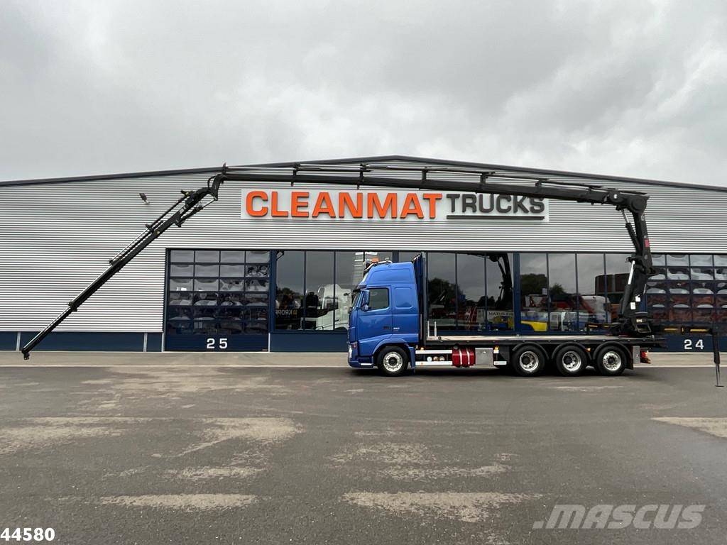 Volvo FH 520 8x4 Euro 5 Hiab 24 Tonmeter laadkraan + Fly Kranen voor alle terreinen
