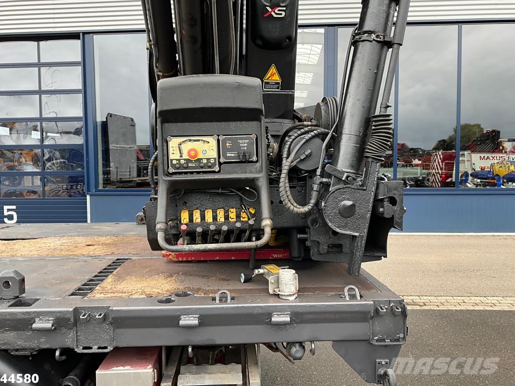 Volvo FH 520 8x4 Euro 5 Hiab 24 Tonmeter laadkraan + Fly Kranen voor alle terreinen