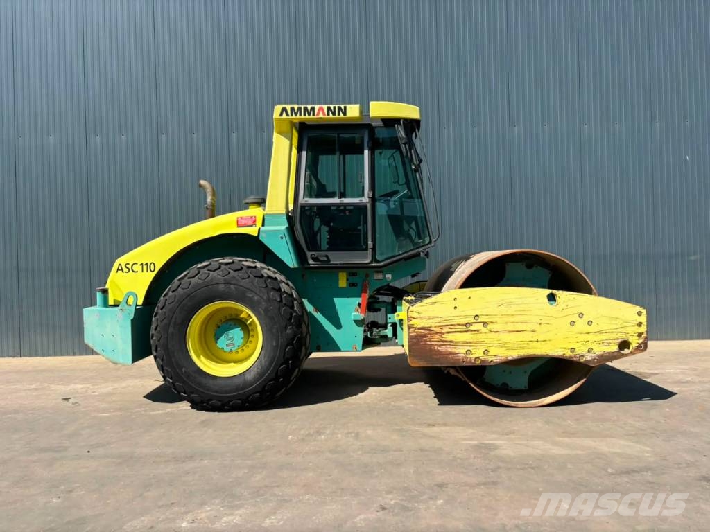 Ammann ASC110D مداحل أحادية الأسطوانة
