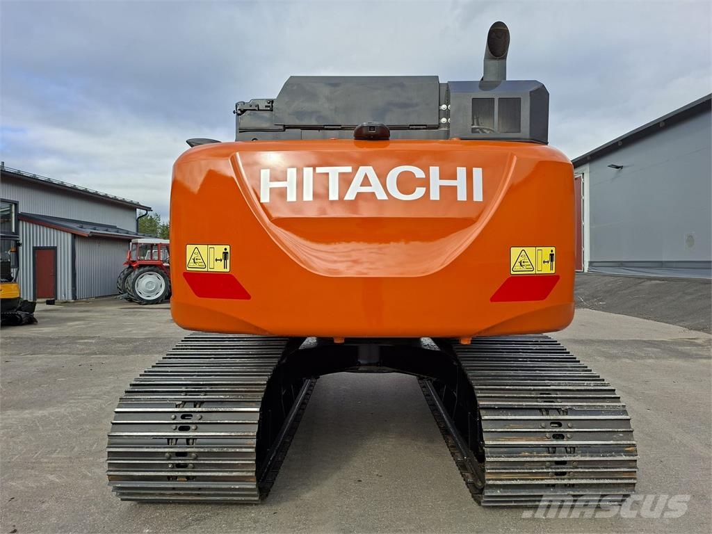 Hitachi ZX160LC-7 JATKETTU METSÄALUSTA, VÄHÄN AJETTU Escavadeiras de esteiras