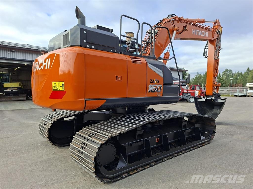 Hitachi ZX160LC-7 JATKETTU METSÄALUSTA, VÄHÄN AJETTU Escavadeiras de esteiras