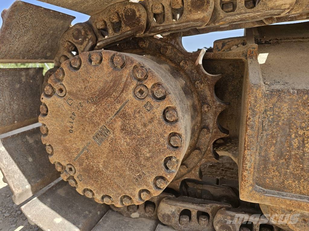 Komatsu HB 215 LC-2 Bageri gusjeničari