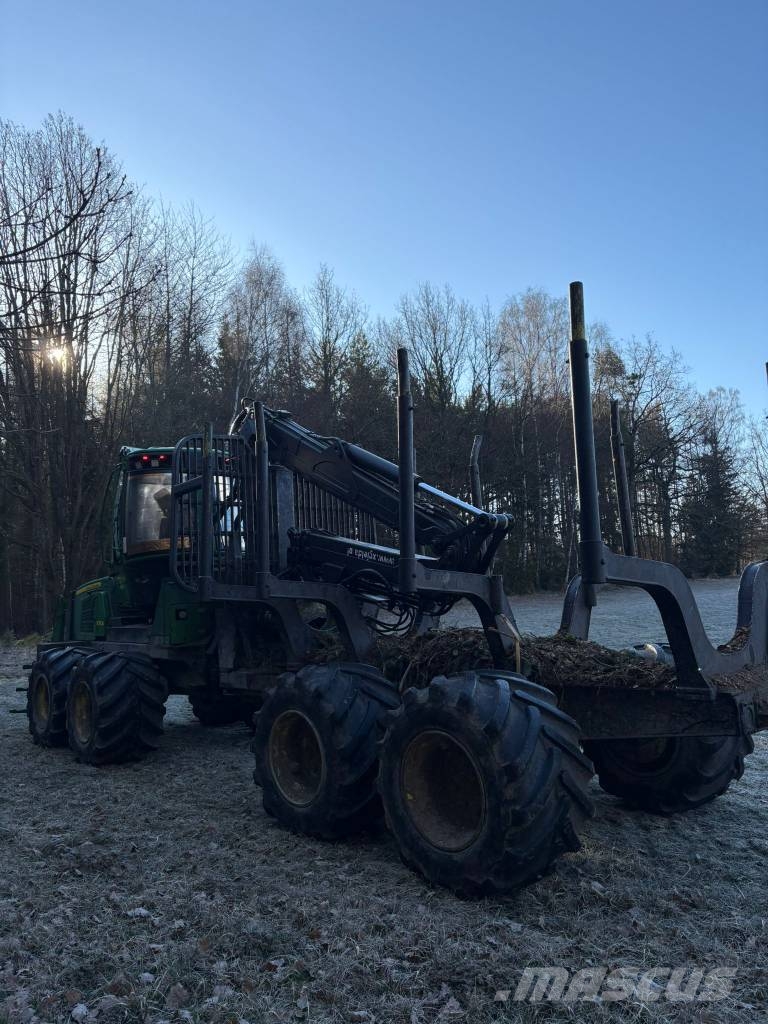 John Deere 1010 E Kuormatraktorit