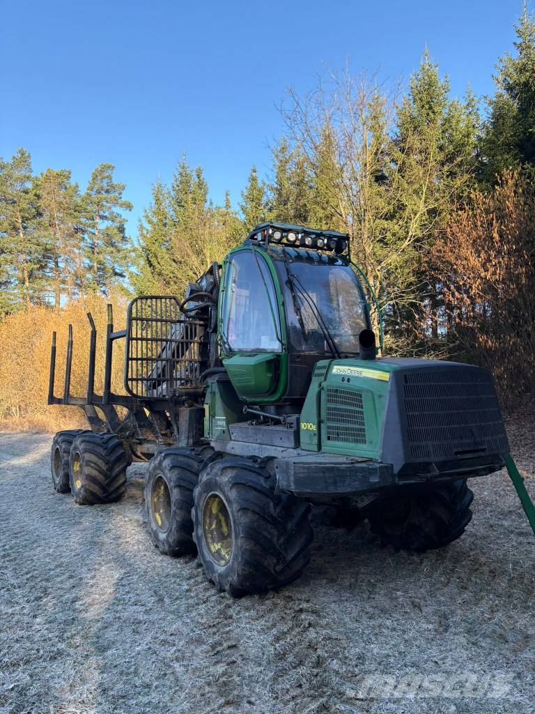 John Deere 1010 E Kuormatraktorit