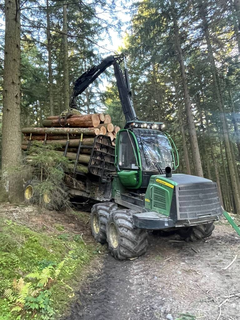 John Deere 1010 E Kuormatraktorit