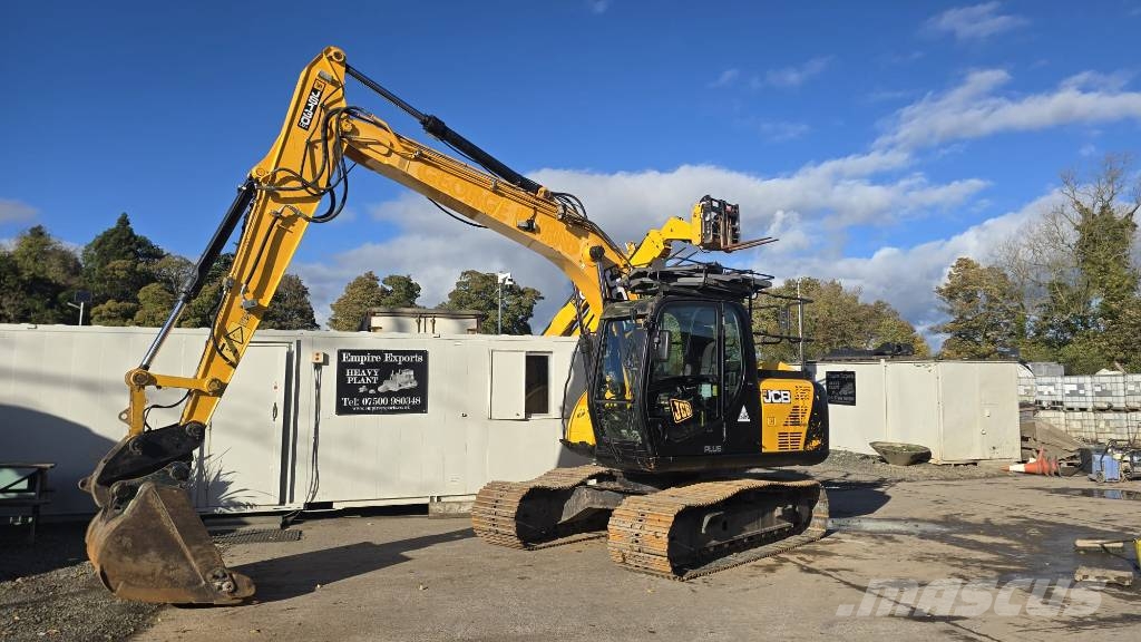 JCB JS 130 Rupsgraafmachines